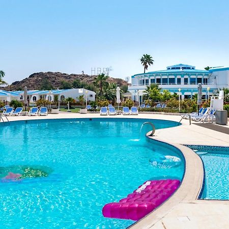 Holiday Beach Resort Dibba Bagian luar foto