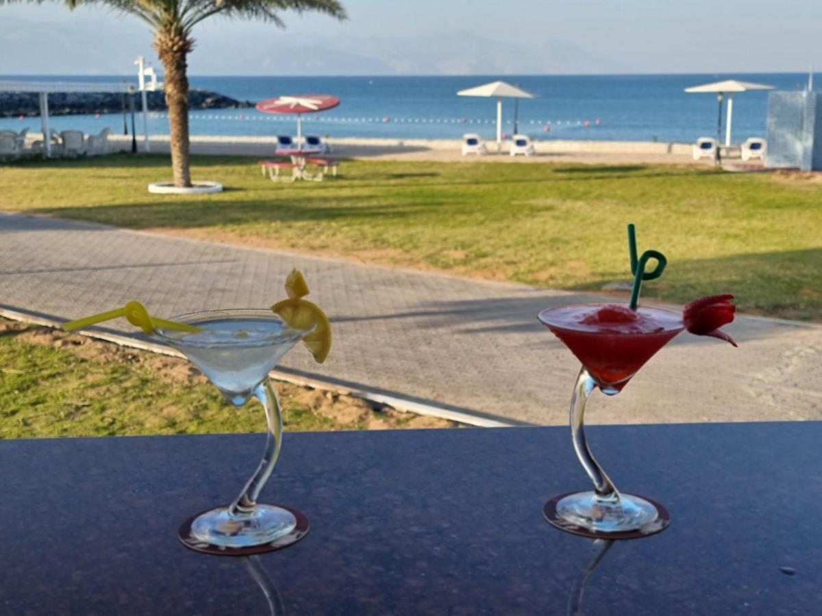Holiday Beach Resort Dibba Bagian luar foto