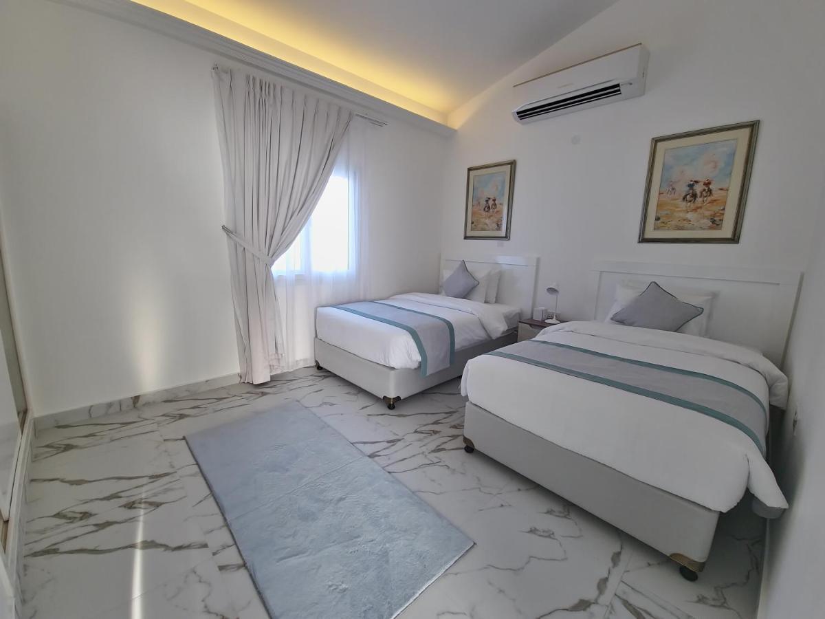 Holiday Beach Resort Dibba Bagian luar foto